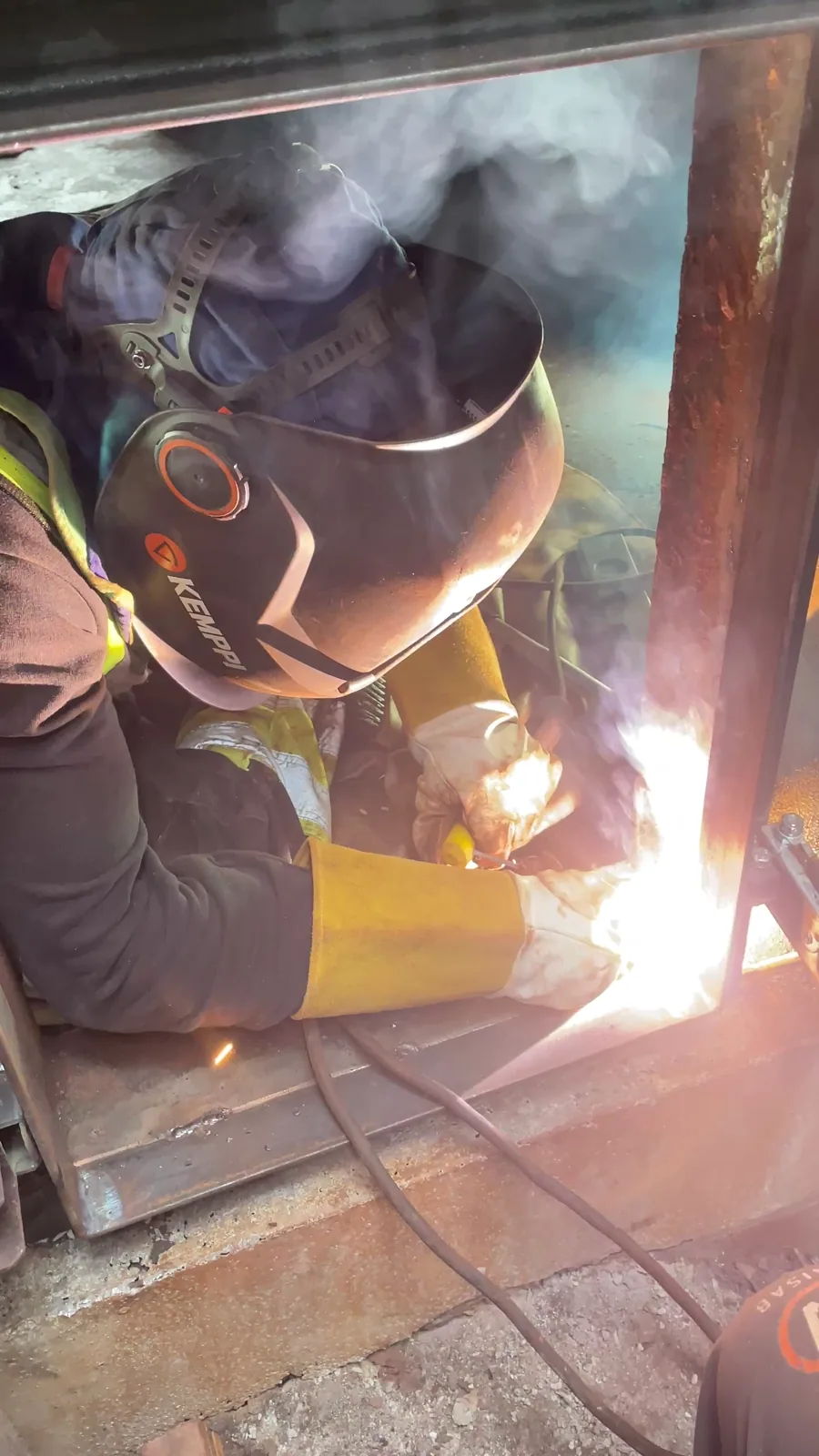 Pipe welding and repair work at Metsä Husum - Metsä Husum, Sweden 2022