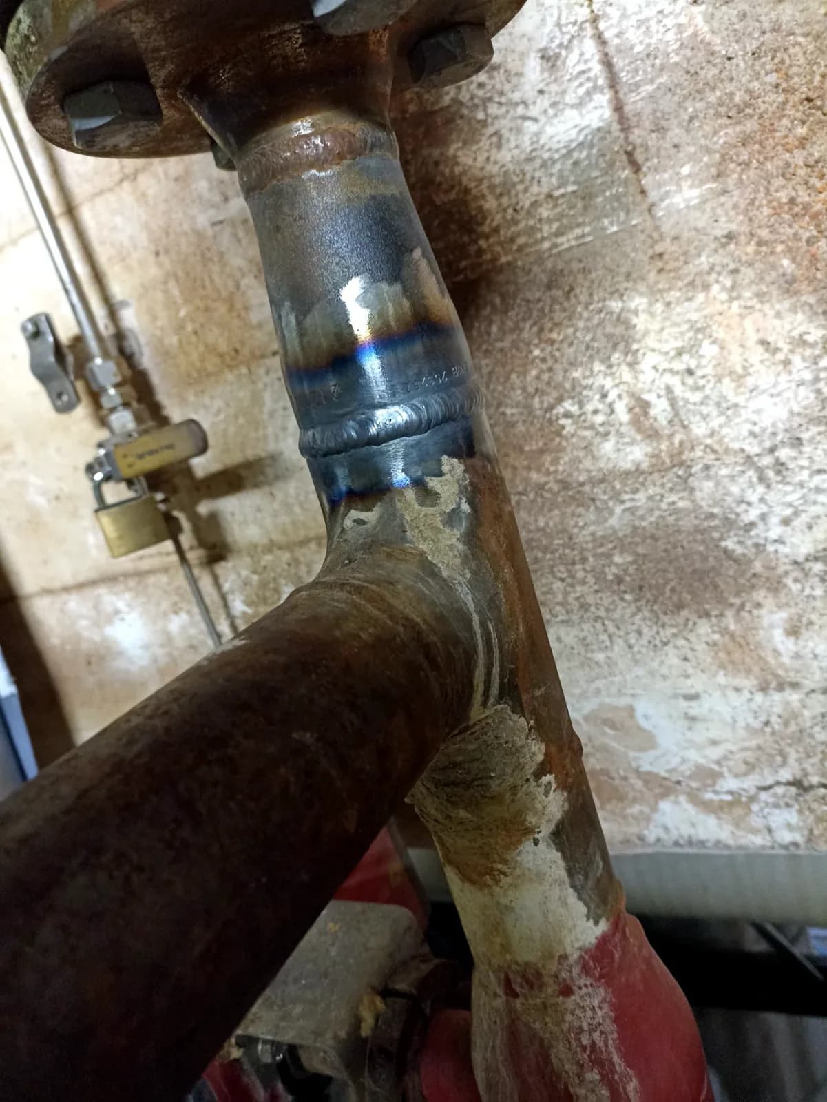 Pipe welding and repair work at Metsä Husum - Metsä Husum, Sweden 2022